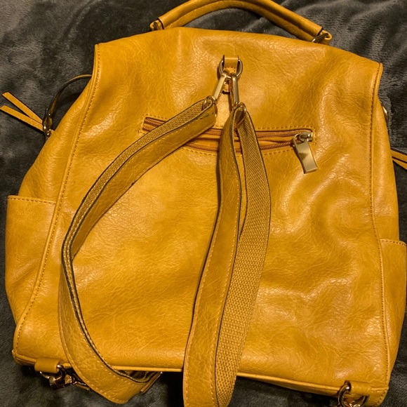 Large Backpack purse! - Picture 4 of 5